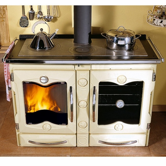 La Nordica America Wood Cookstove By Obadiah's Woodstoves