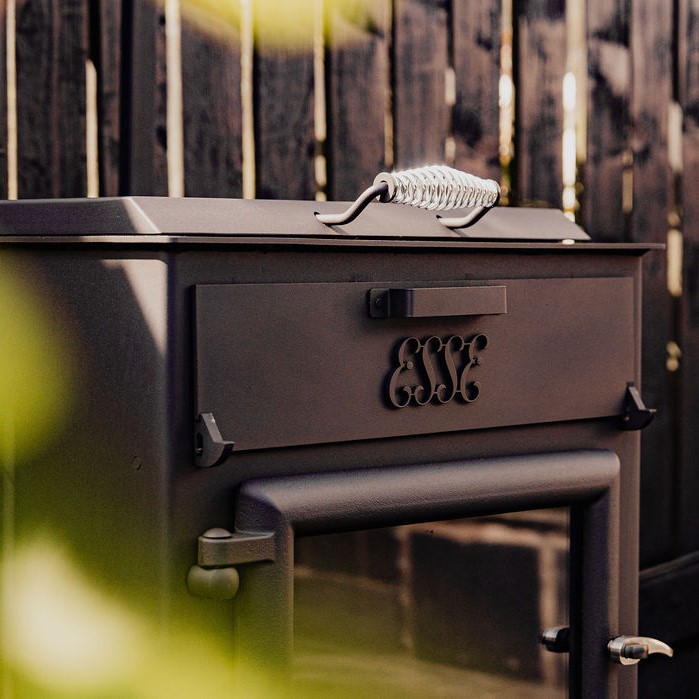 Esse Garden Outdoor Wood Stove with Pizza Oven