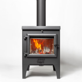 Guliver Wood Cook Stove by Guca- Burgundy