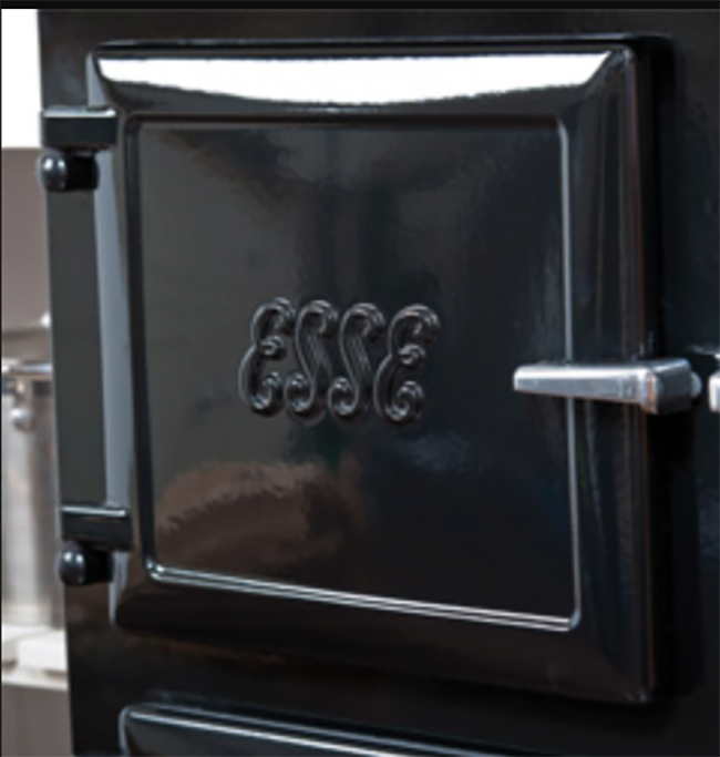 https://woodstoves.net/photos/products/Esse990-FireboxDoor.png