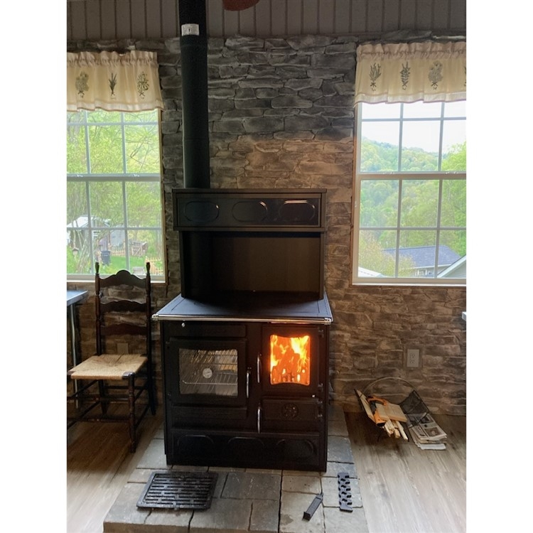 Guliver Wood Cook Stove by Guca Guliver Wood Cook Stove by Guca