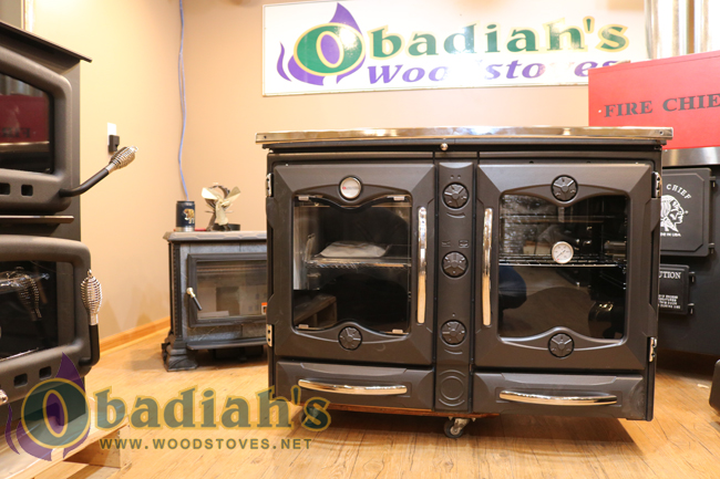 La Nordica America Wood Cookstove