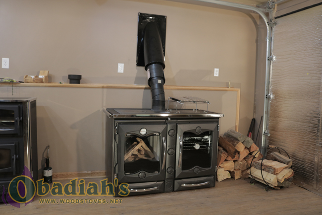 La Nordica America Wood Cookstove