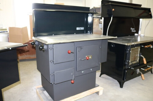 Pioneer Baker’s Choice Wood Cookstove Pioneer Baker’s Choice Wood Cookstove