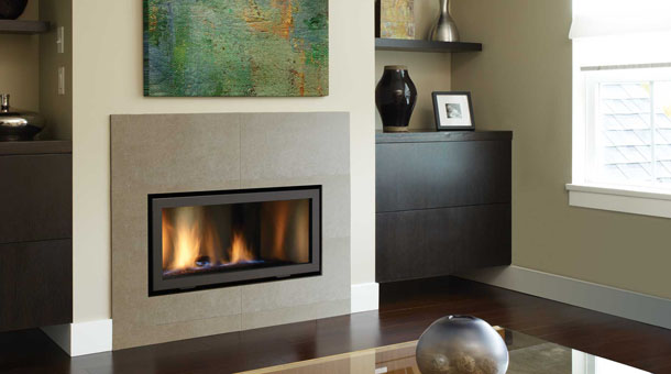 Regency Horizon HZ30E Small Gas Fireplace