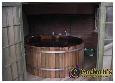 Cedar Hot Tubs at Obadiah's